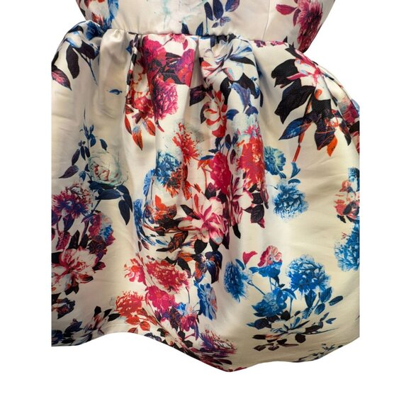 Akira Chicago Black Label Floral Sleeveless Dress V-Neckline & Cross Back Straps - Picture 3 of 13